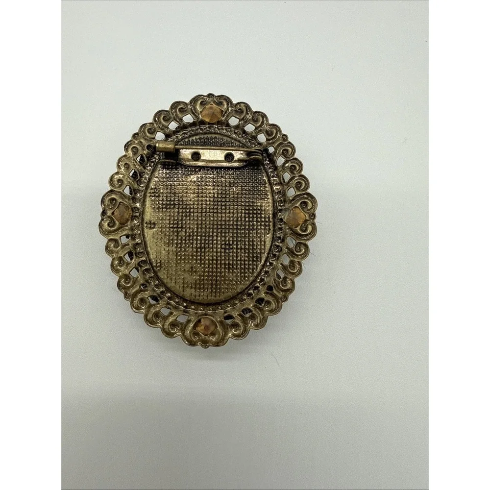 Vintage Cameo‎ Brooch with Velvet Ribbon Trim And Green Stones